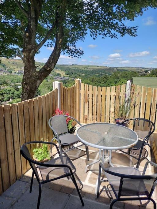 The Scullery - A Quirky Annex With Wood Fire Villa Huddersfield Exterior photo